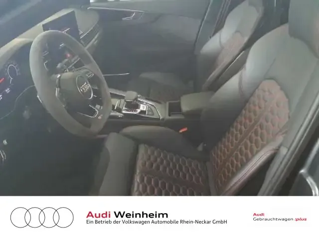 Audi RS4