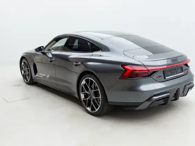 Audi RS e-tron GT