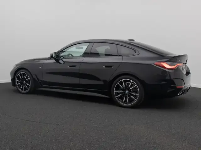 BMW 440