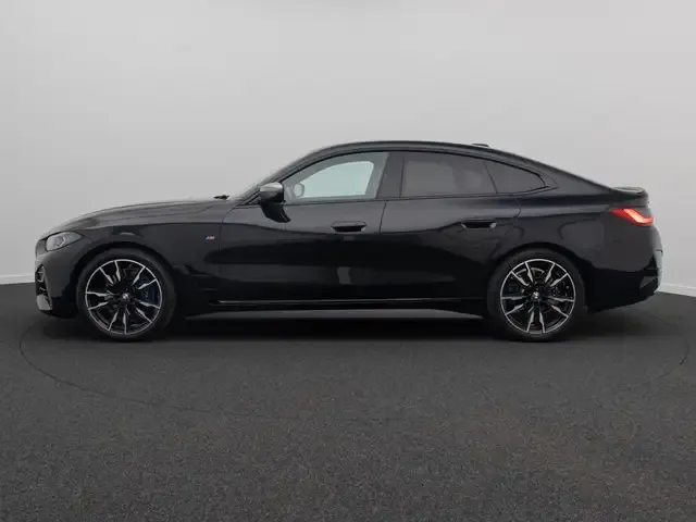 BMW 440