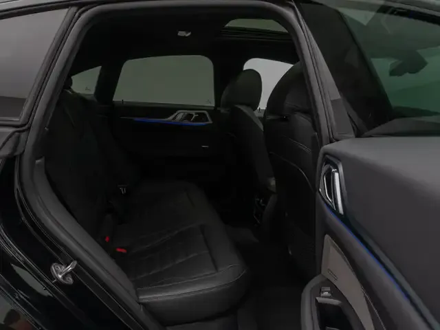BMW 440