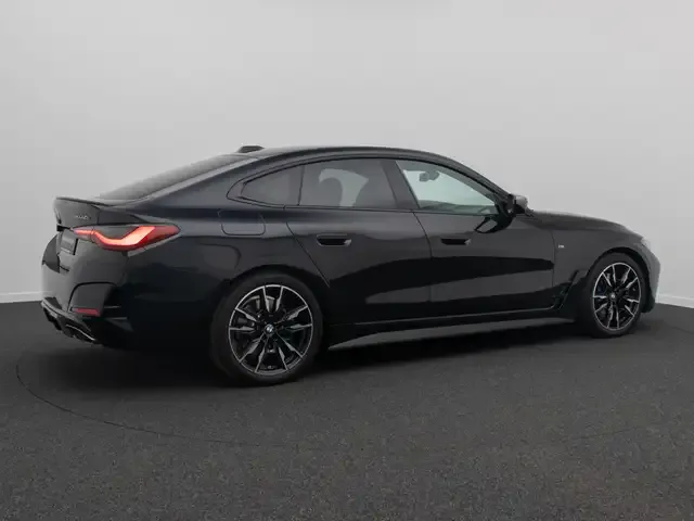 BMW 440