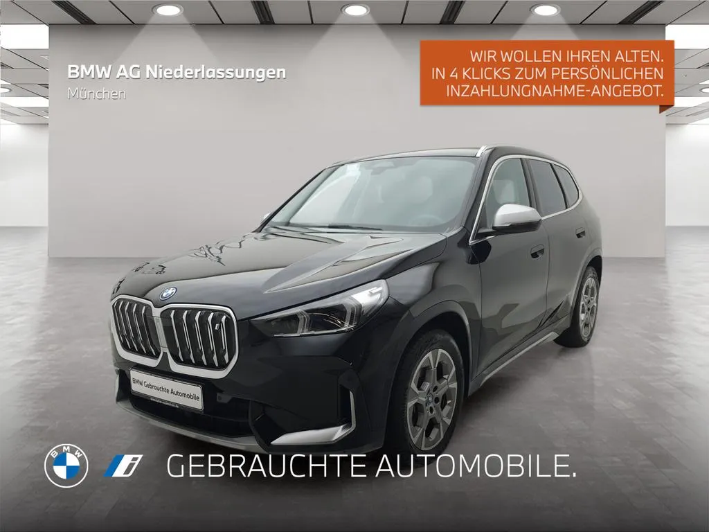 BMW iX1