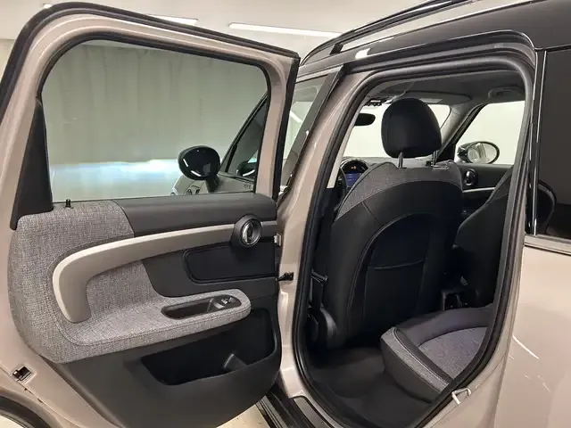 MINI Cooper SE Countryman