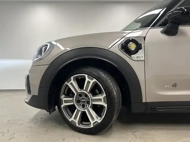 MINI Cooper SE Countryman
