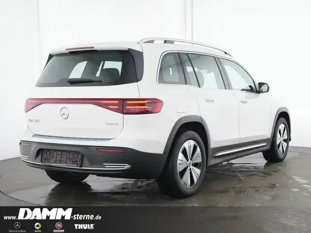 Mercedes-Benz EQB 300