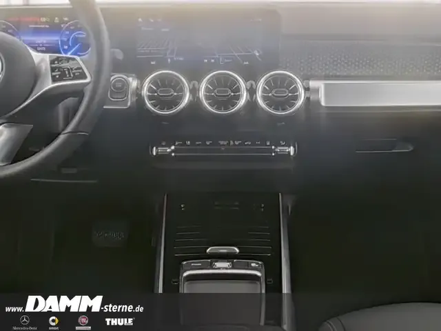 Mercedes-Benz EQB 300