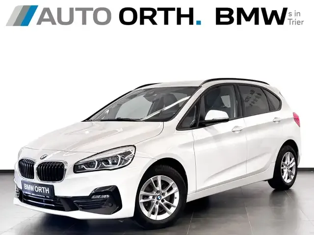 BMW 218