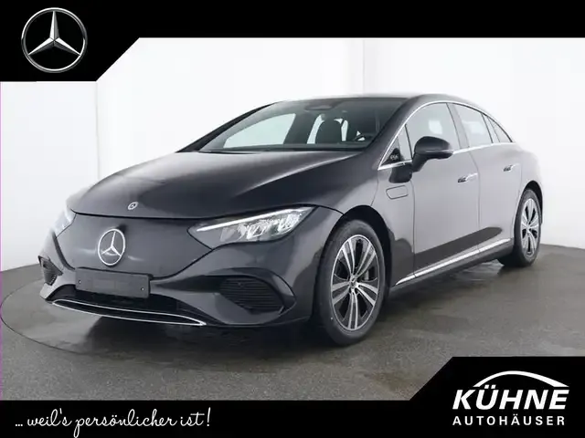 Mercedes-Benz EQE 300