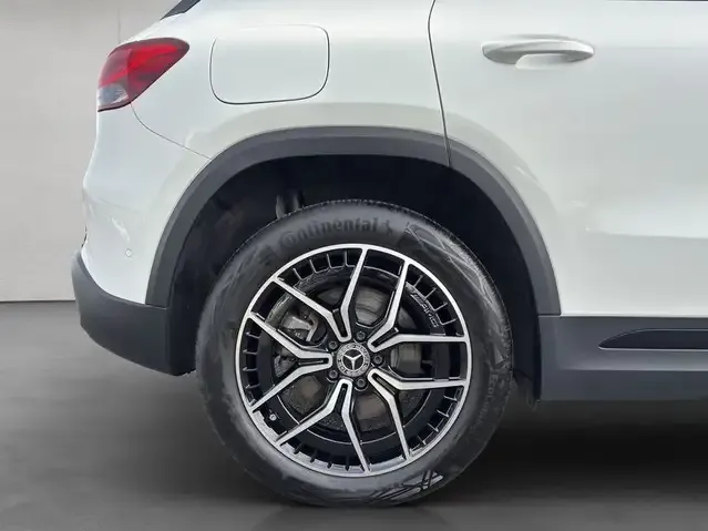 Mercedes-Benz EQA 300