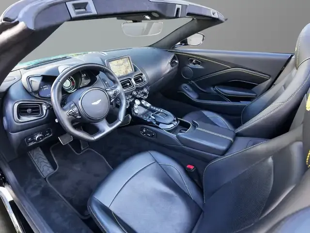 Aston Martin Vantage