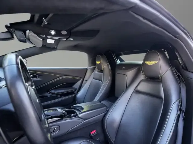 Aston Martin Vantage
