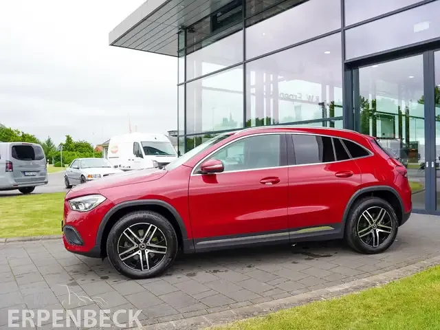 Mercedes-Benz GLA 250
