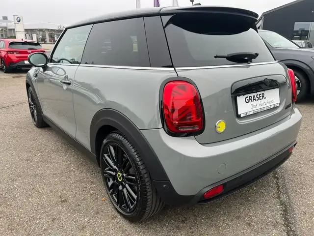 MINI Cooper SE