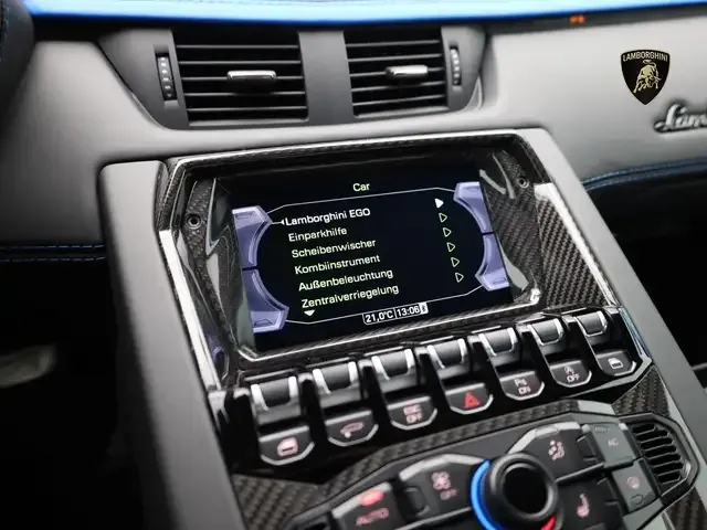 Lamborghini Aventador