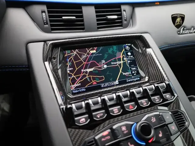 Lamborghini Aventador