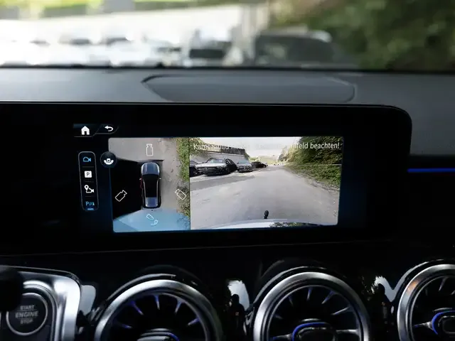 Mercedes-Benz GLB 250