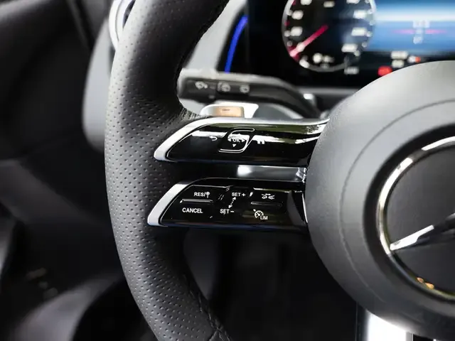 Mercedes-Benz GLB 250