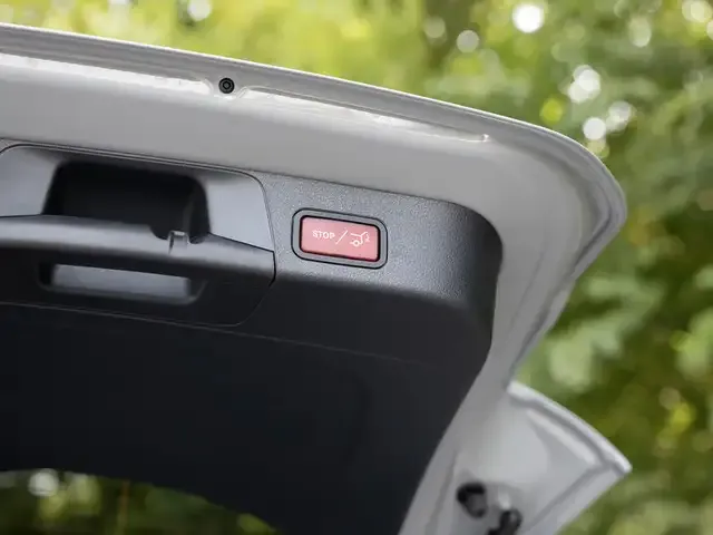 Mercedes-Benz GLB 250