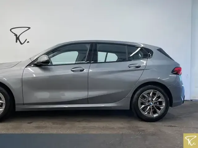 BMW 120