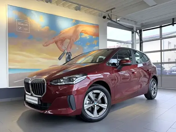 BMW 218