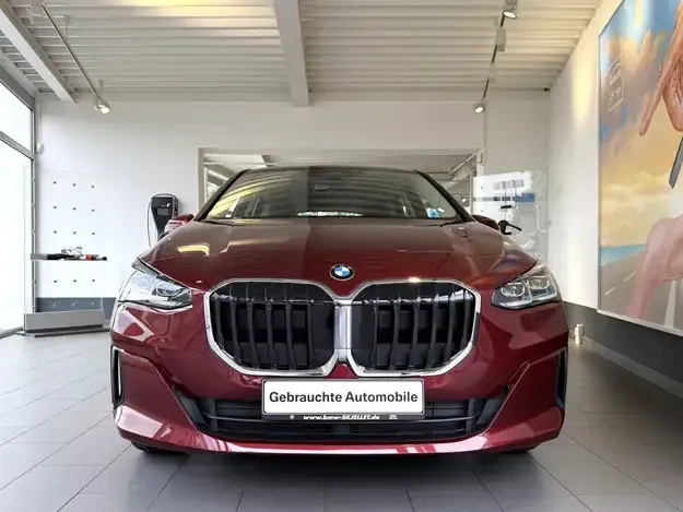 BMW 218