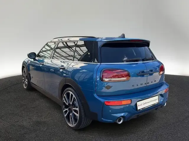 MINI Cooper Clubman
