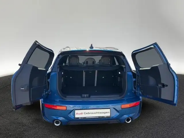 MINI Cooper Clubman