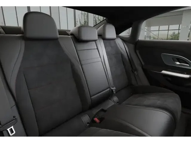 Mercedes-Benz CLA 350