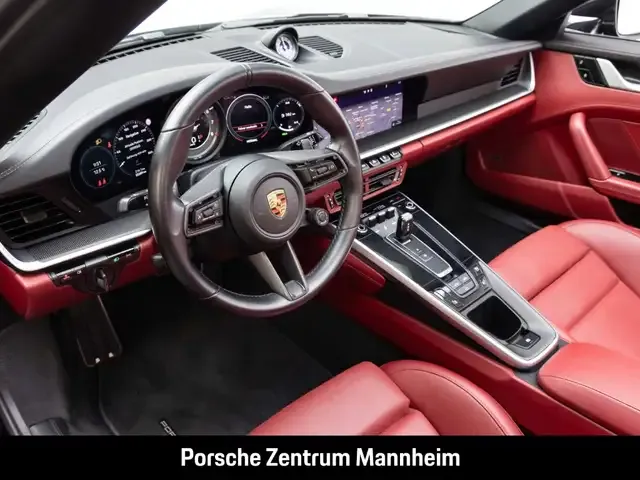 Porsche 992