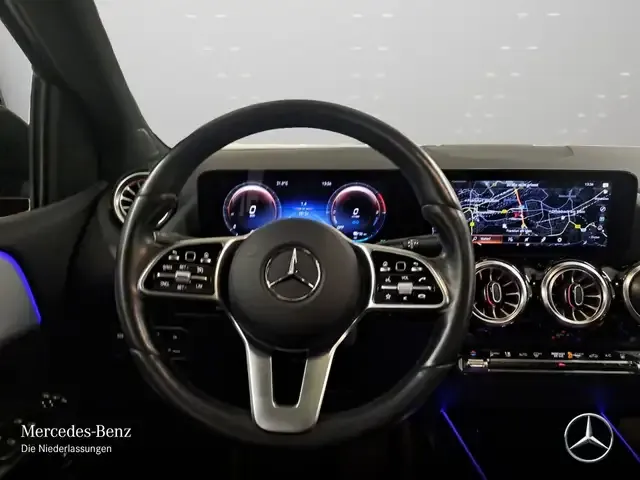 Mercedes-Benz B 250