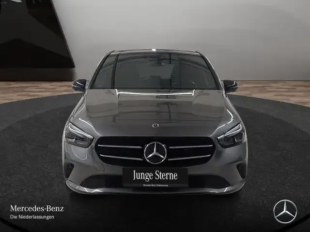 Mercedes-Benz B 250