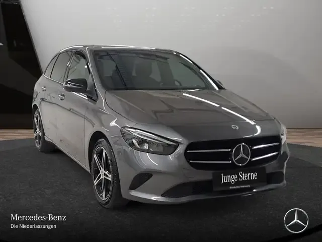Mercedes-Benz B 250