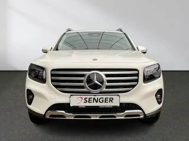 Mercedes-Benz GLB 200