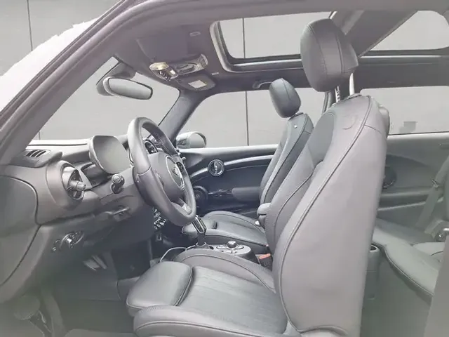 MINI Cooper SE