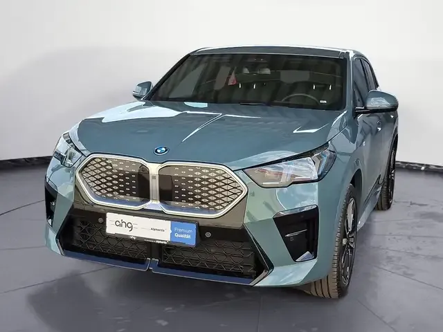 BMW iX2
