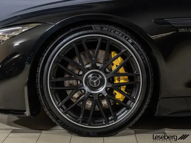 Mercedes-Benz SL 63 AMG
