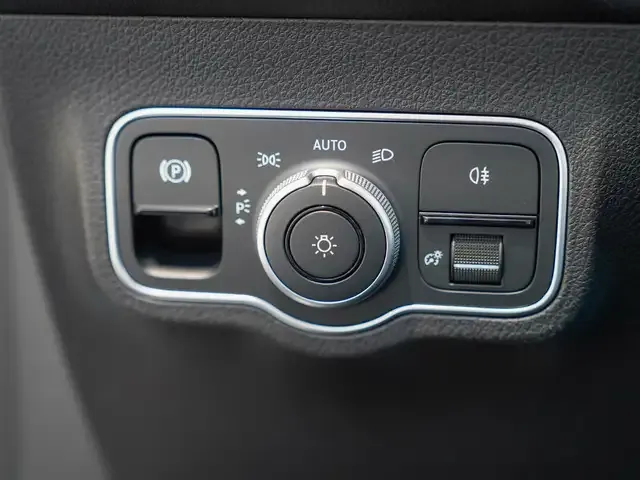 Mercedes-Benz EQB 350
