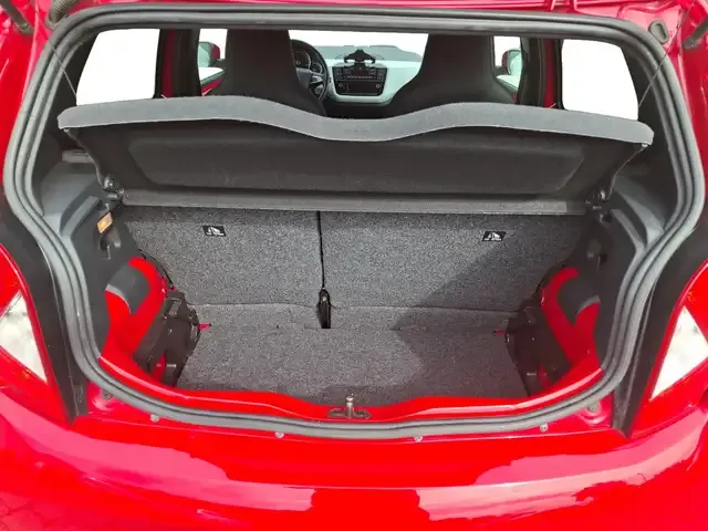 SEAT Mii