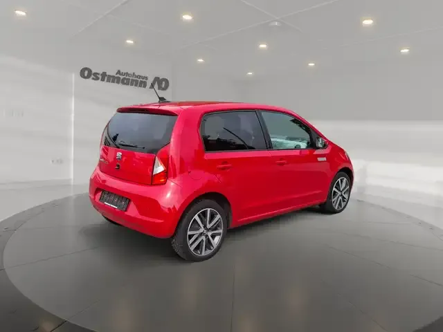 SEAT Mii