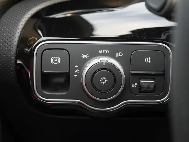 Mercedes-Benz A 35 AMG