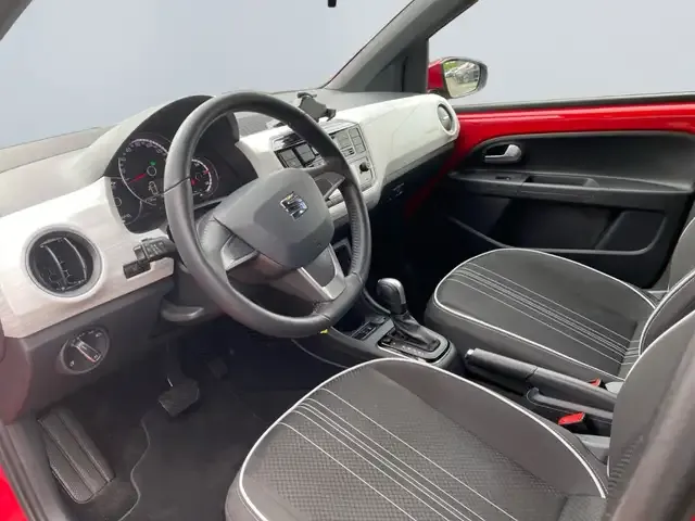 SEAT Mii