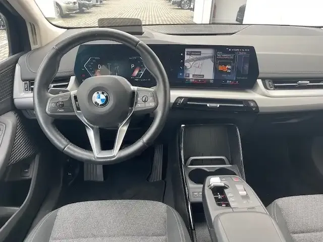 BMW 223