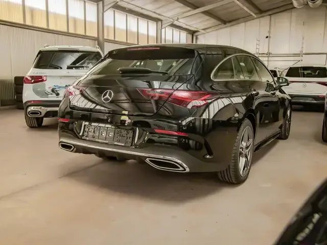 Mercedes-Benz CLA 180