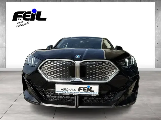 BMW iX2