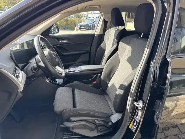 BMW iX2