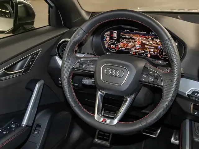 Audi SQ2