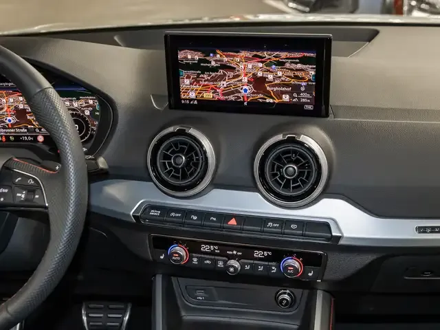 Audi SQ2