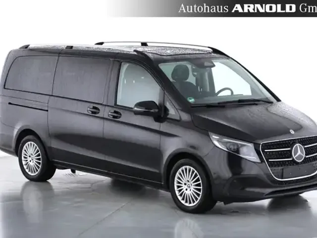 Mercedes-Benz V 220