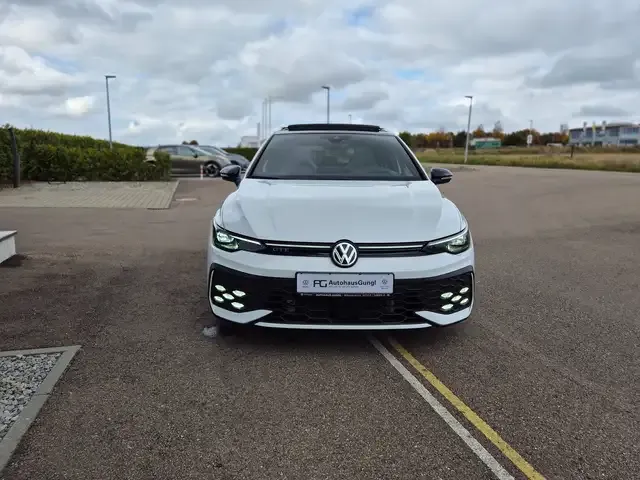 Volkswagen Golf GTE